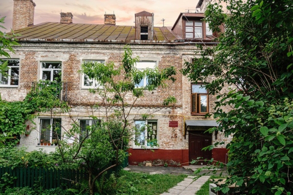 Фотографии сделаны в Бресте. Узнали место?
             
                Фотографии сделаны в Бресте. Узнали место?