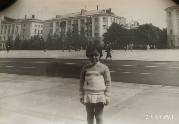 Читатель: Брест, примерно 1986 год
             
                Читатель: Брест, примерно 1986 год