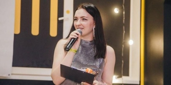 Истории белорусов, которые работали в новогоднюю ночь. Сколько они  заработали? Истории белорусов, которые работали в новогоднюю ночь. Сколько они  заработали?