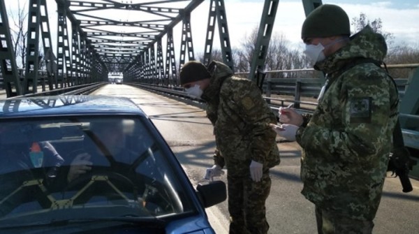 Украина закрыла все пункты пропуска на границе с Беларусью Украина закрыла все пункты пропуска на границе с Беларусью