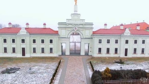 Комплекс несколько раз был разрушен. Почему в Ружанском дворце должен побывать каждый брестчанин? Комплекс несколько раз был разрушен. Почему в Ружанском дворце должен побывать каждый брестчанин?