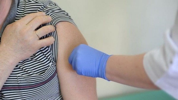 Можно ли мочить место прививки от коронавируса? Спросили у врача Можно ли мочить место прививки от коронавируса? Спросили у врача