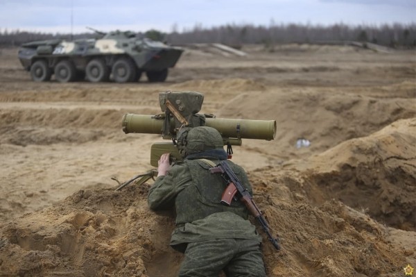 На Брестском полигоне отработали уничтожение незаконного вооруженного формирования На Брестском полигоне отработали уничтожение незаконного вооруженного формирования