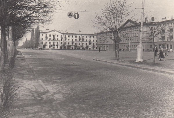 Брест, пл. Ленина, 1958 год
             
                Брест, пл. Ленина, 1958 год
