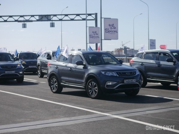 Geely объяснила, почему приостановила производство в Беларуси Geely объяснила, почему приостановила производство в Беларуси