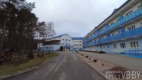 Директор дома-интерната в Волках Николай Шульган: «У нас закрытое учреждение, но мы стараемся быть открытыми» Директор дома-интерната в Волках Николай Шульган: «У нас закрытое учреждение, но мы стараемся быть открытыми»