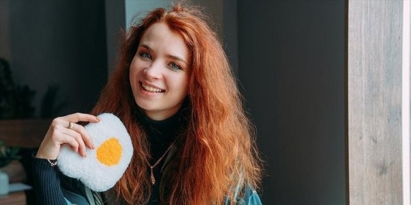 «Первый ковер продала за 260 рублей» – девушка посмотрела видео в интернете и начала делать ковры на заказ «Первый ковер продала за 260 рублей» – девушка посмотрела видео в интернете и начала делать ковры на заказ