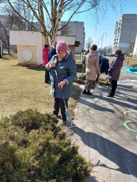 В Бресте стартовал месячник по благоустройству. Фоторепортаж В Бресте стартовал месячник по благоустройству. Фоторепортаж