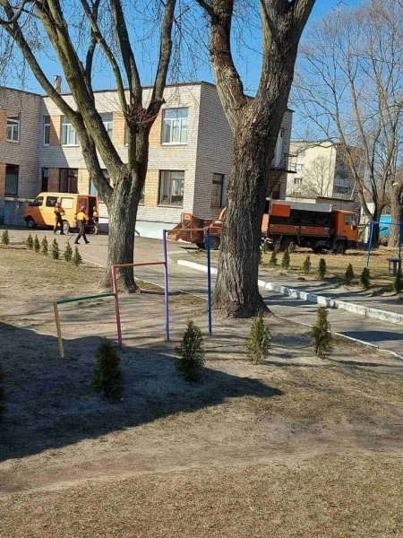 В Бресте стартовал месячник по благоустройству. Фоторепортаж В Бресте стартовал месячник по благоустройству. Фоторепортаж