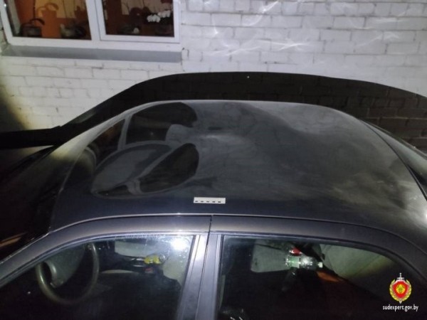 Мужчина пьяный ночью прыгал на крыше авто в Бресте Мужчина пьяный ночью прыгал на крыше авто в Бресте