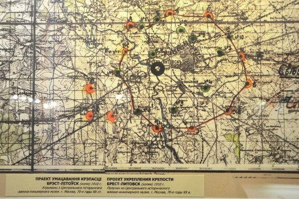 Брестской крепости – 180 лет: как строилась знаменитая цитадель? Брестской крепости – 180 лет: как строилась знаменитая цитадель?