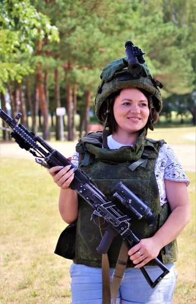 Читатель: Брестские десантники организовали выставку вооружения и военной техники для жителей Малориты
             
                Читатель: Брестские десантники организовали выставку вооружения и военной техники для жителей Малориты