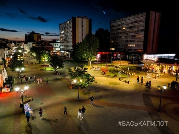 Самая красивая улица Бреста
             
                Самая красивая улица Бреста