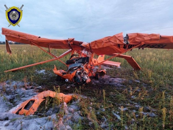 В Беларуси упал легкомоторный самолёт. Два человека погибли В Беларуси упал легкомоторный самолёт. Два человека погибли