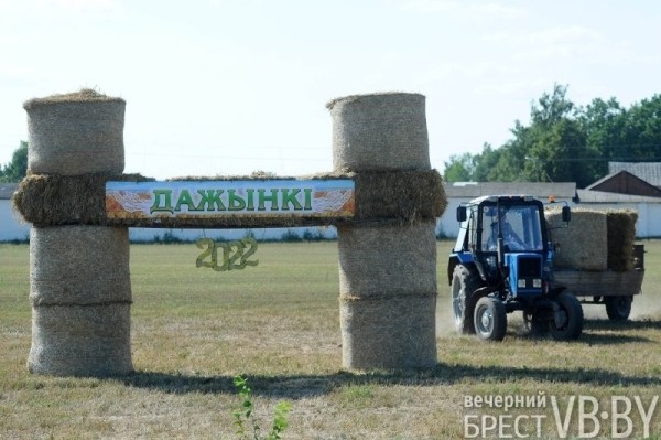 В Телеханах идут последние приготовления к областным «Дажынкам» В Телеханах идут последние приготовления к областным «Дажынкам»