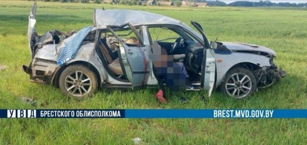 Жителя Брестской области приговорили к 7 годам колонии за пьяное ДТП с двумя погибшими Жителя Брестской области приговорили к 7 годам колонии за пьяное ДТП с двумя погибшими
