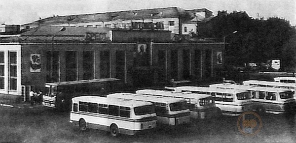 Брест, автовокзал. Построен в 1963 г. Год создания снимка неизвестен
             
                Брест, автовокзал. Построен в 1963 г. Год создания снимка неизвестен