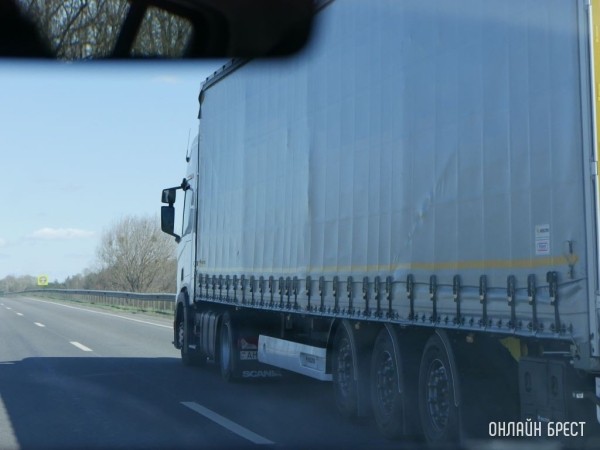В Германии пьяный белорус на фуре нанес ущерб в 120 тысяч евро В Германии пьяный белорус на фуре нанес ущерб в 120 тысяч евро
