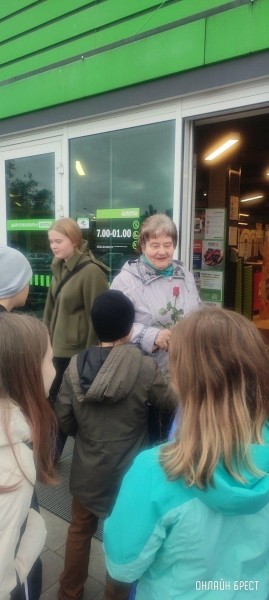Акция «Осенний день для добрых дел» прошла  в ГУО «Начальная школа №9 г. Бреста»
             
                Акция «Осенний день для добрых дел» прошла  в ГУО «Начальная школа №9 г. Бреста»