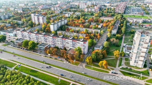 Немного осеннего Бреста. Красивый фото с высоты
             
                Немного осеннего Бреста. Красивый фото с высоты