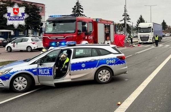 В Польше под колесами фуры белоруса погибла велосипедистка В Польше под колесами фуры белоруса погибла велосипедистка