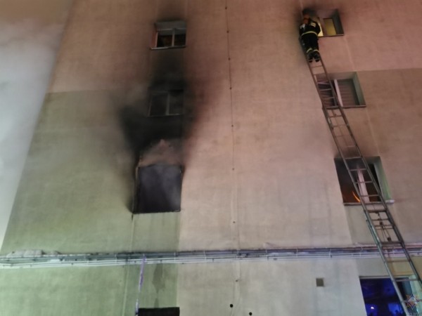 Пожар в пятиэтажке в Минске: погибло 6 человек, более 20 человек спасены Пожар в пятиэтажке в Минске: погибло 6 человек, более 20 человек спасены