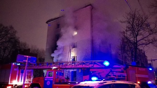 Пожар в пятиэтажке в Минске: погибло 6 человек, более 20 человек спасены Пожар в пятиэтажке в Минске: погибло 6 человек, более 20 человек спасены