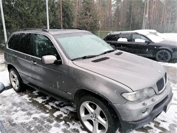 Литовцы остановили BMW белоруса в поисках мигрантов, а нашли кое-что другое. Авто конфискуют Литовцы остановили BMW белоруса в поисках мигрантов, а нашли кое-что другое. Авто конфискуют