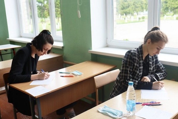 Стало известно, когда в Беларуси пройдут выпускные экзамены в 9-х классах школ Стало известно, когда в Беларуси пройдут выпускные экзамены в 9-х классах школ