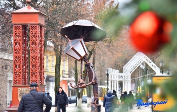 Два необычных фонаря установят в центре Барановичей Два необычных фонаря установят в центре Барановичей