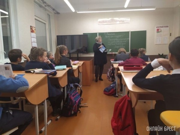 Сколько зарабатывают белорусские врачи и учителя Сколько зарабатывают белорусские врачи и учителя