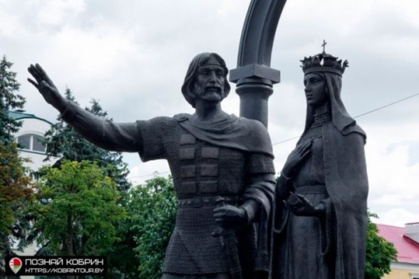 Здесь водились кобры или кто-то кобрился? Версии, как возник город Кобрин Здесь водились кобры или кто-то кобрился? Версии, как возник город Кобрин