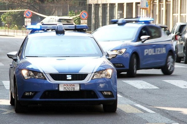 В Милане с белоруса сорвали дорогие часы и ударили ножом В Милане с белоруса сорвали дорогие часы и ударили ножом