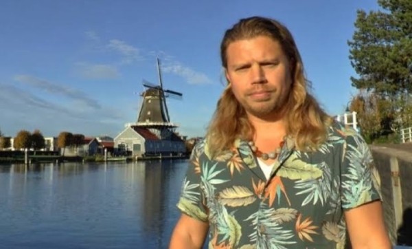 Мужчина стал отцом около 600 детей. В дело вмешался суд Мужчина стал отцом около 600 детей. В дело вмешался суд