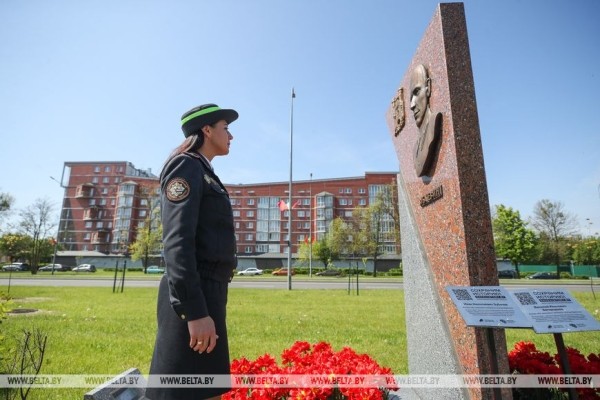 Правнучка защитника Брестской крепости Зубачева: кажется, я родилась со знанием о его подвиге Правнучка защитника Брестской крепости Зубачева: кажется, я родилась со знанием о его подвиге