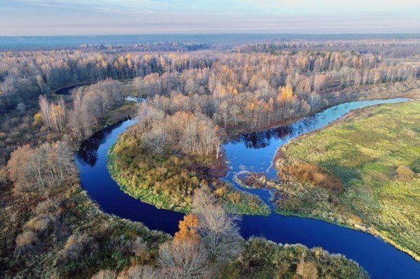 Белорусская пещера, водопад и экотропы в болотах. Топ таинственных и красивых мест для отдыха осенью Белорусская пещера, водопад и экотропы в болотах. Топ таинственных и красивых мест для отдыха осенью
