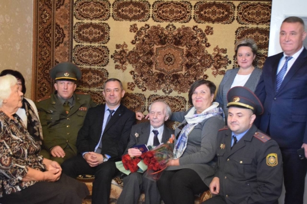 Житель Бреста Михаил Новик отмечает столетие Житель Бреста Михаил Новик отмечает столетие