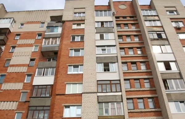 В Беларуси мужчина задушил возлюбленную - якобы в порыве страсти В Беларуси мужчина задушил возлюбленную - якобы в порыве страсти