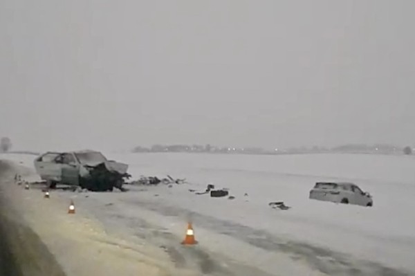 Два водителя столкнулись в Березовском районе Два водителя столкнулись в Березовском районе