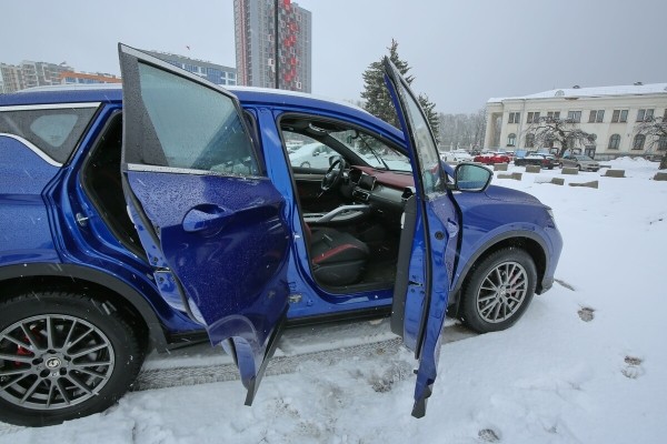 «С момента покупки прошло 1,5 недели, а тут такое!». Белорус купил BELGEE X50 и сразу обнаружил проблемы «С момента покупки прошло 1,5 недели, а тут такое!». Белорус купил BELGEE X50 и сразу обнаружил проблемы