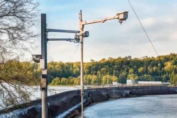 Поляки установят свыше 5 500 камер с тепловизорами вдоль рек на границах Брестской и Гродненской областей Поляки установят свыше 5 500 камер с тепловизорами вдоль рек на границах Брестской и Гродненской областей
