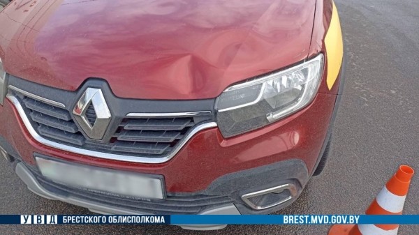 В Барановичах водитель такси сбил женщину на пешеходном переходе В Барановичах водитель такси сбил женщину на пешеходном переходе