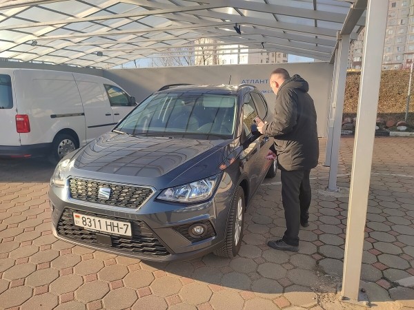 «Год простоял в Литве!». Белорус не может продать 4-летний Seat Arona с мизерным пробегом «Год простоял в Литве!». Белорус не может продать 4-летний Seat Arona с мизерным пробегом