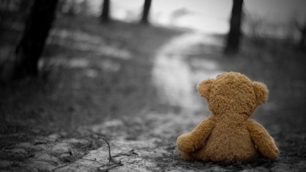 В Беларуси пьяный отец на прогулке потерял 5-летнего сына В Беларуси пьяный отец на прогулке потерял 5-летнего сына