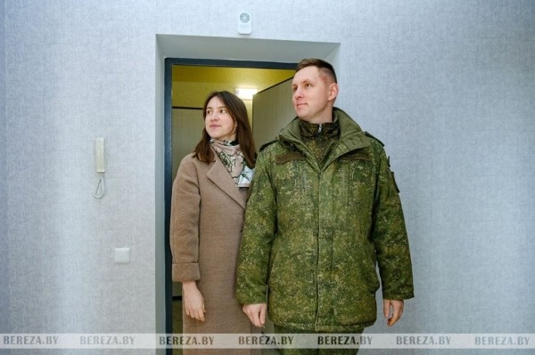 Военнослужащие получили арендное жилье в Березе Военнослужащие получили арендное жилье в Березе