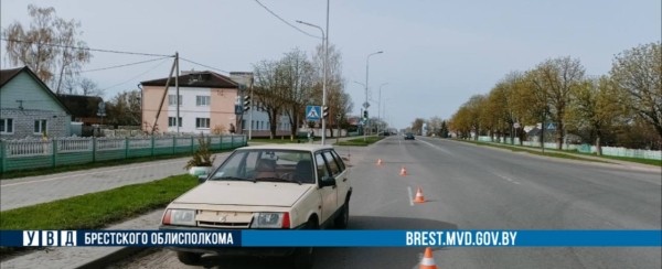 В Ивацевичах 73-летний водитель ВАЗ сбил женщину на переходе В Ивацевичах 73-летний водитель ВАЗ сбил женщину на переходе
