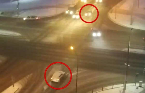 Появилось видео, как сегодня утром в Бресте на Московской произошло ДТП
             
                Появилось видео, как сегодня утром в Бресте на Московской произошло ДТП