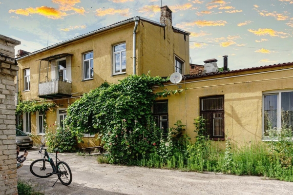 Фотографии сделаны в Бресте. Узнали место?
             
                Фотографии сделаны в Бресте. Узнали место?