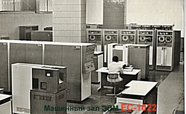 Исполнилось 95 лет со дня рождения легендарного главного инженера БЭМЗа Михаила Екельчика Исполнилось 95 лет со дня рождения легендарного главного инженера БЭМЗа Михаила Екельчика